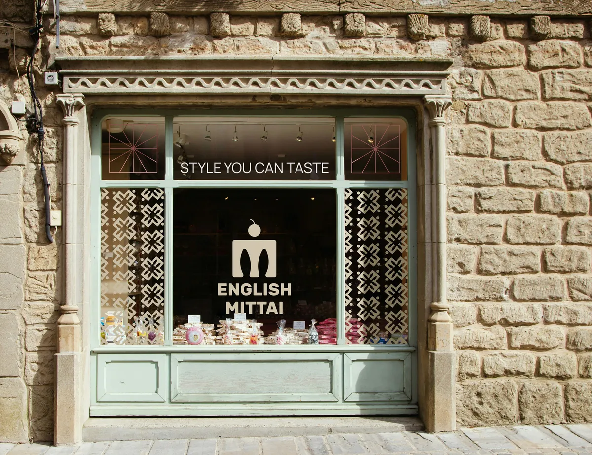 English Mittai visual